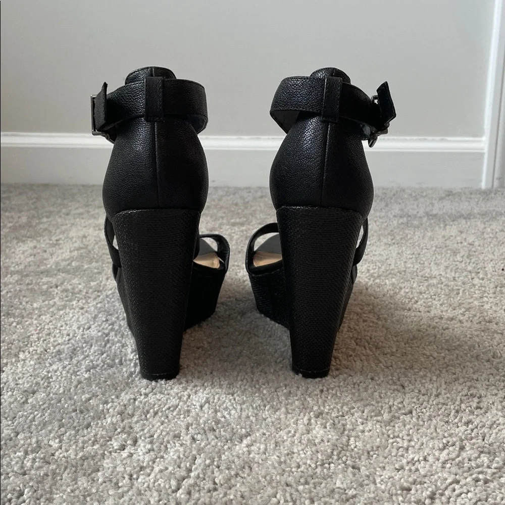 Gianni Bini Black Ankle Strap Wedge Sandals - Picture 8 of 16